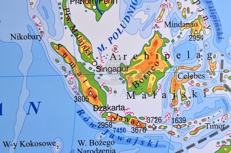 Świat fizyczny 1:24 000 000 do wpinania Nowa Era fragment 3