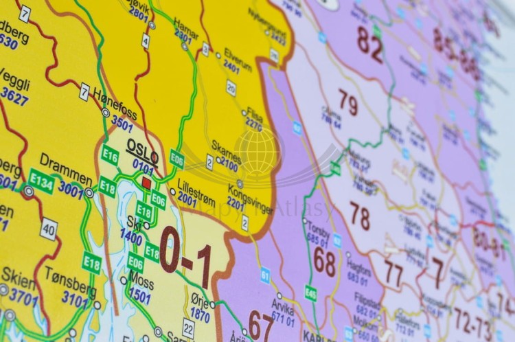 Europa środkowa drogowa z kodami Mapa magnetyczna 1:1 400 000 Piętka fragment 13