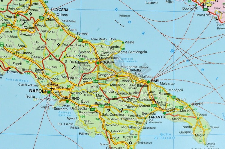 Europa polityczno-drogowa 1:3 500 000 Mapa do wpinania Freytag&Berndt fragment 2