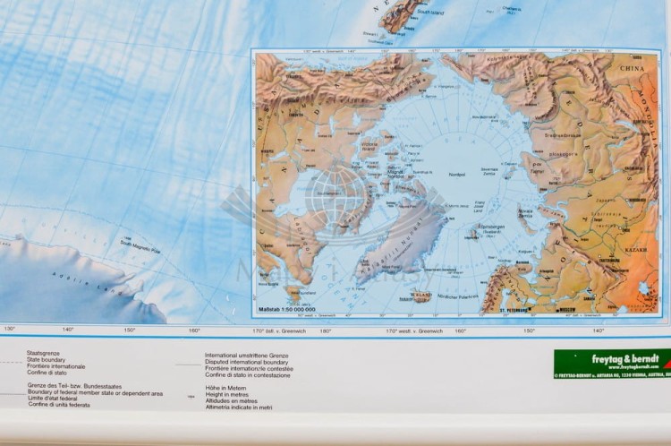 Świat 1:35 000 000. Mapa ścienna fizyczna wydawnictwa Freytag & Berndt. Fragment 7