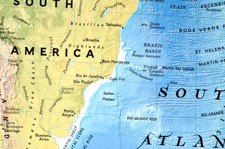 Świat 1:35 842 000. Mapa ścienna fizyczna wydawnictwa National Geographic. Fragment 3