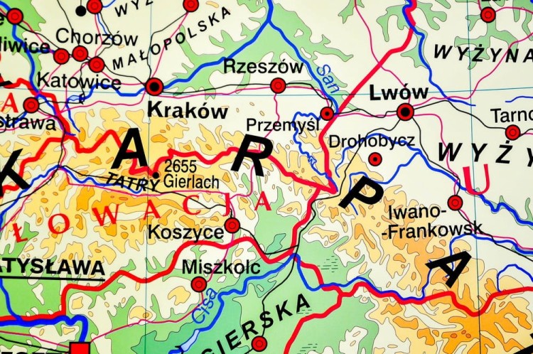 Europa ogólnogeograficzna 1:3 250 000 Mapa w ramie Nowa Era fragment 3