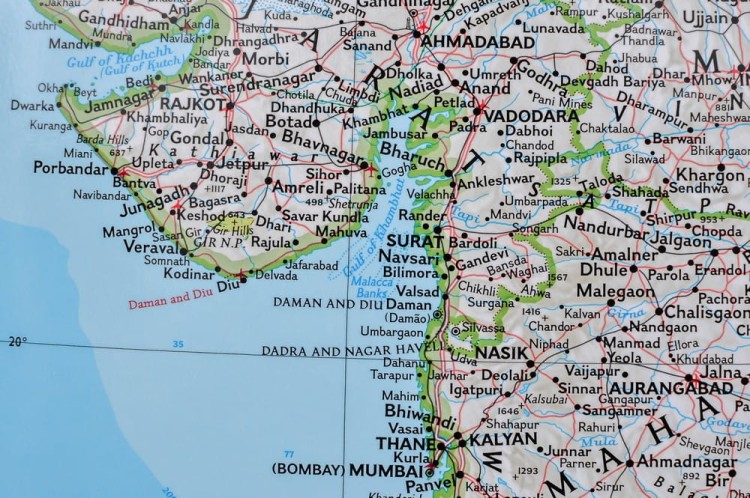 Indie 1:5 625 000. Mapa ścienna wydawnictwa National Geographic. Fragment 3