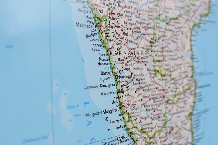 Indie 1:5 625 000. Mapa ścienna wydawnictwa National Geographic. Fragment 5