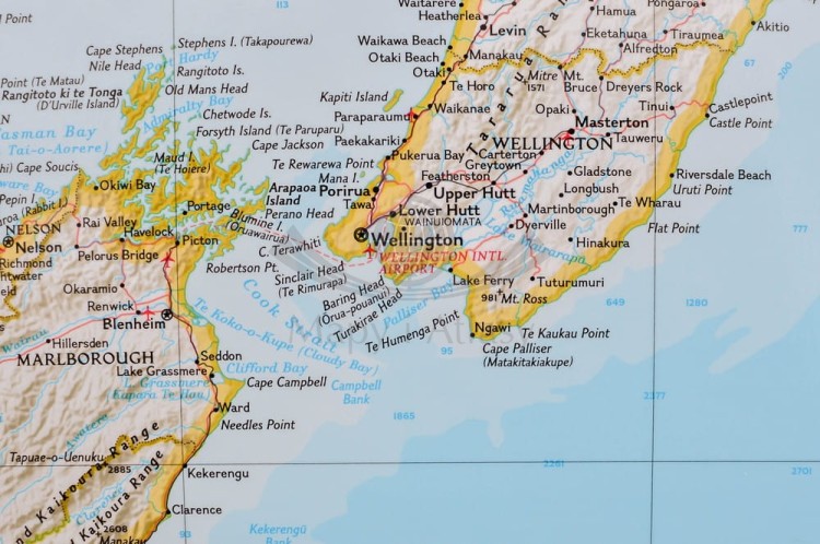 Nowa Zelandia 1:2 300 000. Mapa ścienna wydawnictwa National Geographic. Fragment 1