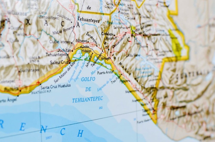 Meksyk 1:4 370 000. Mapa ścienna wydawnictwa National Geographic. Fragment 4