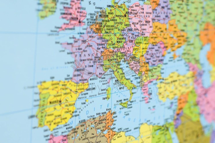 Świat polityczny 1.35 000 000 FB a (5).jpg