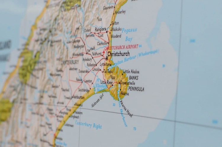 Nowa Zelandia 1:2 300 000. Mapa w wersji magnetycznej wydawnictwa National Geographic. Fragment 5