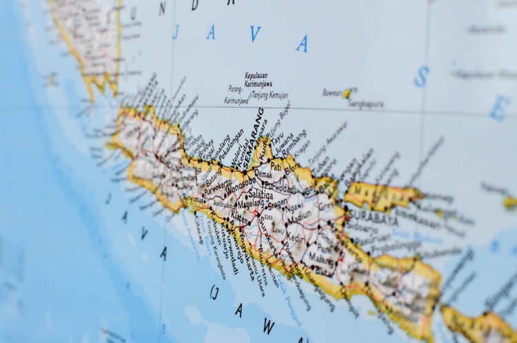 Azja południowo-wschodnia 1:6 497 000. Mapa polityczna w wersji magnetycznej. Wydawnictwo: National Geographic. Fragment 5