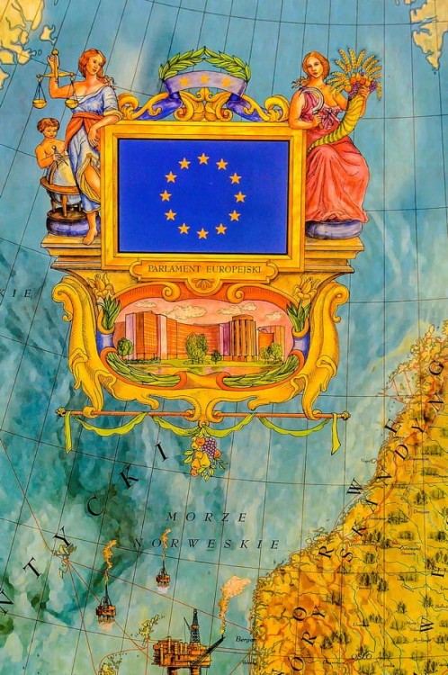 Europa. Mapa ścienna ozdobna 74 x 84 cm. Pergamena. Fragment 5