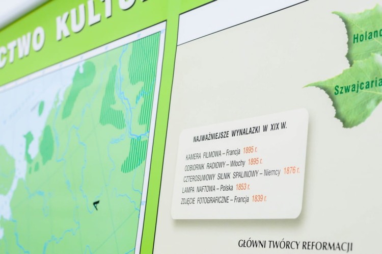 Dziedzictwo kulturowe Europy. Dwustronna mapa ścienna wydawnictwa Nowa Era. Fragment 14