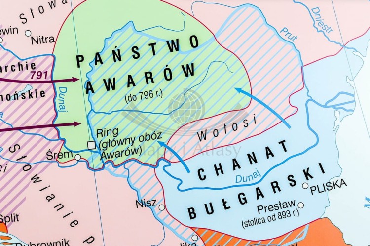 Europa wczesnośredniowieczna / Europa Karola Wielkiego. Dwustronna mapa ścienna wydawnictwa Nowa Era. Fragment 2