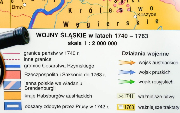 Europa w dobie rewolucji francuskiej / W epoce absolutyzmu oświeconego. Dwustronna mapa ścienna wydawnictwa Nowa Era. Legenda 2