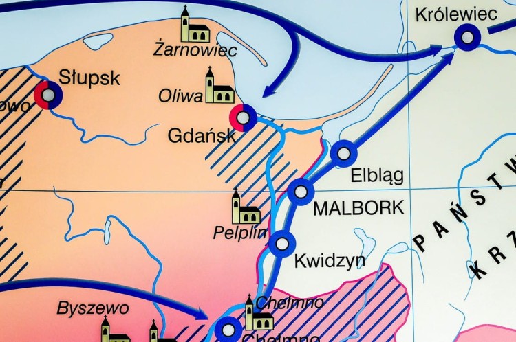 Polska Kazimierza Wielkiego / Zjednoczenie ziem polskich przez Władysława Łokietka. Dwustronna mapa ścienna wydawnictwa Nowa Era. Fragment 5