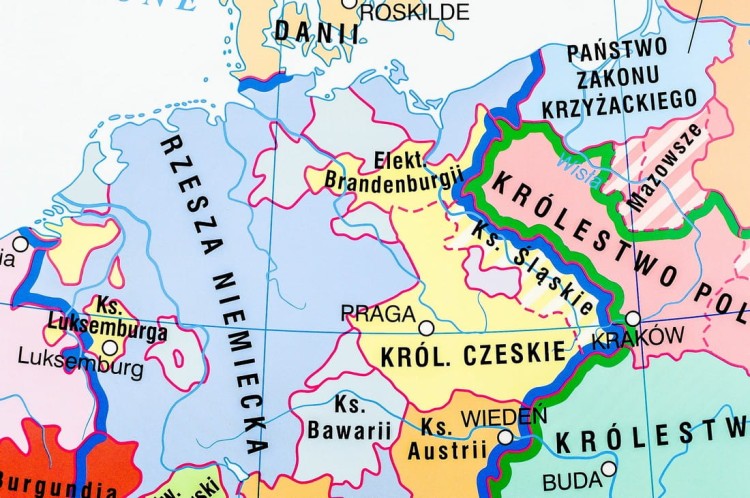 Polska Kazimierza Wielkiego / Zjednoczenie ziem polskich przez Władysława Łokietka. Dwustronna mapa ścienna wydawnictwa Nowa Era. Fragment 8