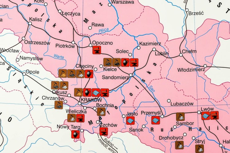Polska Kazimierza Wielkiego / Zjednoczenie ziem polskich przez Władysława Łokietka. Dwustronna mapa ścienna wydawnictwa Nowa Era. Fragment 11