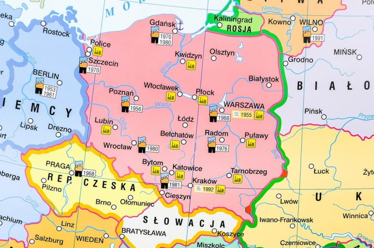 XII wieków Polski w Europie.  Drzewo genealogiczne władców NE (6).jpg
