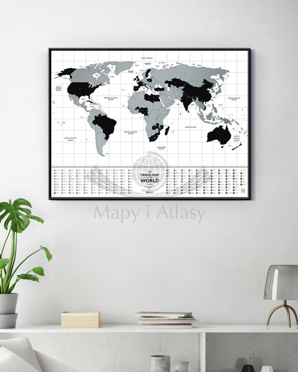 Świat. Mapa zdrapka Travel Map Flags World. Przykład oprawy i aranżacji 2