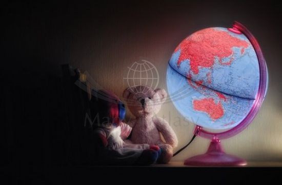 Globus Pink 26 cm. Polityczny, podświetlany. Producent: Nova Rico. Po podświetleniu