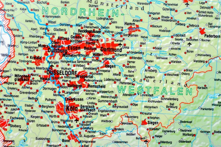 Kraje niemieckojęzyczne. Mapa ścienna polityczna w języku niemieckim. Fragment 3