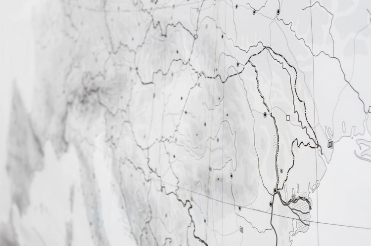 Europa 1:3 300 000. Naklejka, mapa ścienna. Konturowa (do ćwiczeń). Producent: Piętka. Fragment 7