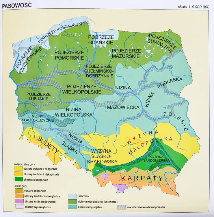 Polska mapa fizyczna 1.750 000 w formie naklejki. Producent. Piętka. Fragment 1