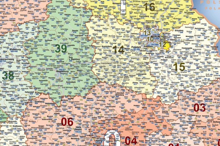 Niemcy 1:730 000. Naklejka, mapa ścienna kodowo-drogowa. Producent: Piętka. Fragment 2
