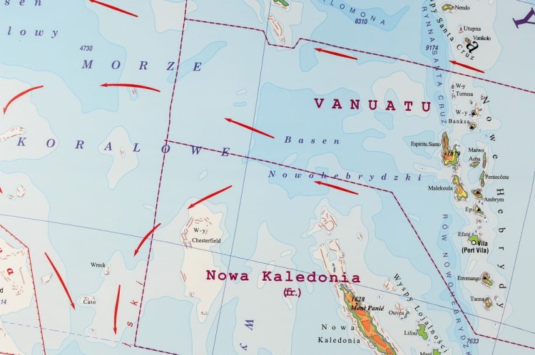 Australia 1:6 200 000. Naklejka, mapa ścienna. Fizyczna. Producent: Piętka. Fragment 8