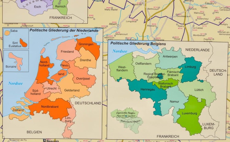 Beneluks 1:420 000. Belgia, Holandia, Luksemburg. Mapa administracyjna z kodami pocztowymi w wersji magnetycznej. Wydawnictwo: Stiefel. Fragment 7