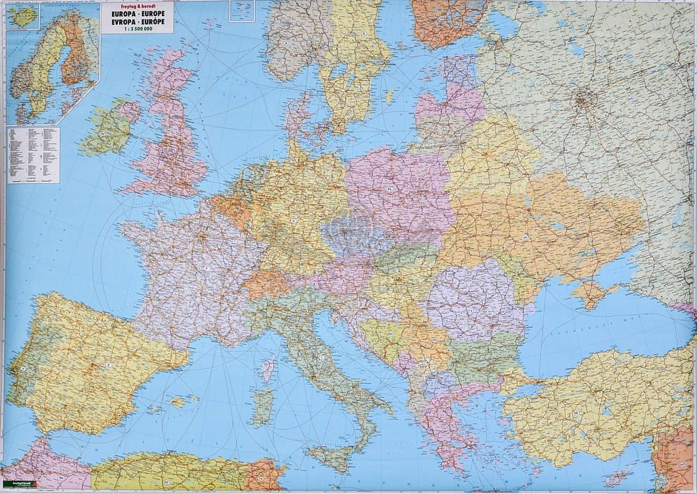 Europa 1:3 500 000. Arkusz, mapa ścienna polityczno-drogowa