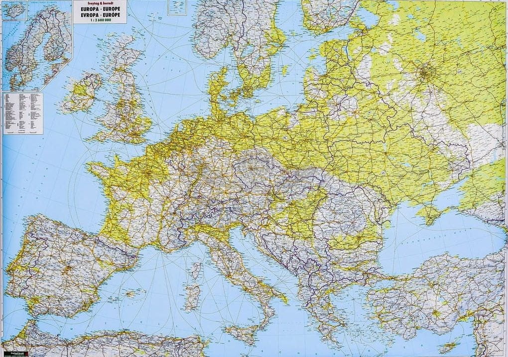 Europa 1: 2 600 000. Arkusz, mapa ścienna drogowo-fizyczna. FB
