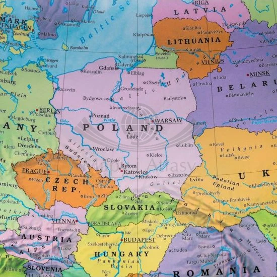 Europa 1:6 000 000. Mapa polityczna w wersji do wpinania wydawnictwa Freytag & Berndt. Fragment 1