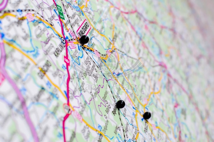 Znaczniki magnetyczne do map ściennych (magnesy). Kolor czarny. 54 sztuki. Przykład 2