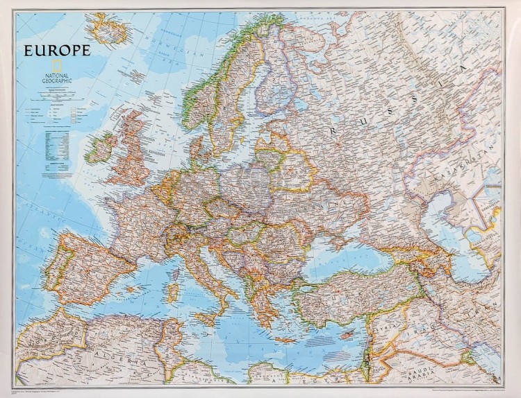 Europa 1:8 399 000. Mapa ścienna polityczna Classic w wersji błyszczącej wydawnictwa National Geographic