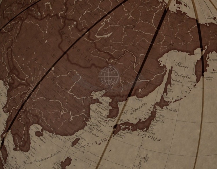 Globus antyczny o średnicy 42 cm. Podświetlany, na drewnianej stopce. Fragment 5