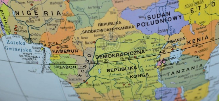 Globus polityczno-fizyczny Zachem podświetlany 42 cm na stojaku 7.jpg