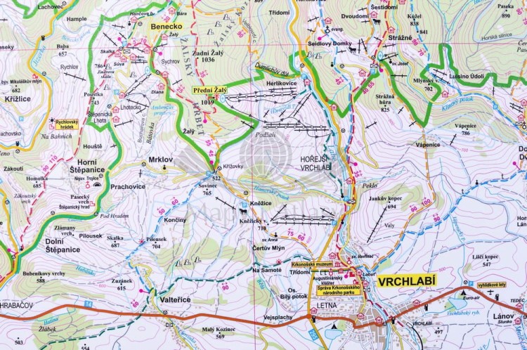 Karkonosze. Mapa ścienna turystyczna w formie tapety XXL wydawnictwa EKO-GRAF. Fragment 9