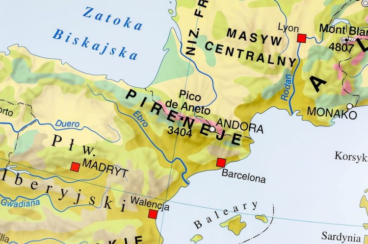 Europa. Mapa ścienna krajobrazowa Nowa Era. Fragment 3