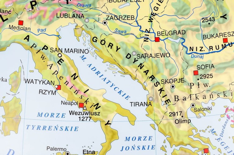 Europa. Mapa ścienna krajobrazowa Nowa Era. Fragment 4