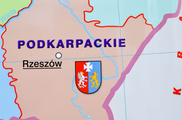 Polska mapa ścienna administracyjna - województwa. Fragment 3