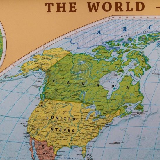 Świat 1:35 000 000. Mapa polityczna w języku angielskim w wersji do wpinania. Wydawnictwo: Eko-Graf. Fragment 5