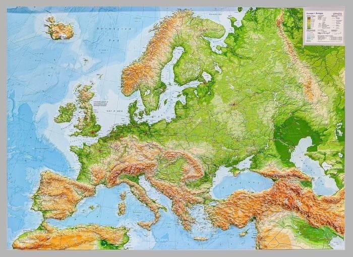 Europa 1:8 000 000. Mapa plastyczna w ramie wydawnictwa Georelief