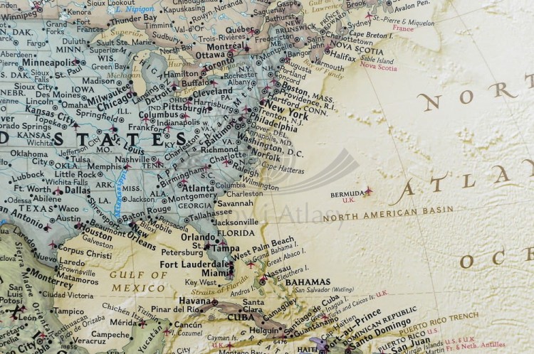 Świat. Półkule. Mapa ozdobna w wersji magnetycznej. Wydawnictwo: National Geographic. Fragment 3
