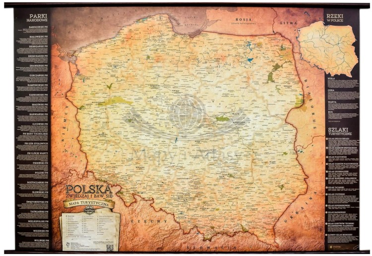 Polska. Mapa ścienna turystyczna oprawiona w drewniane półwałki