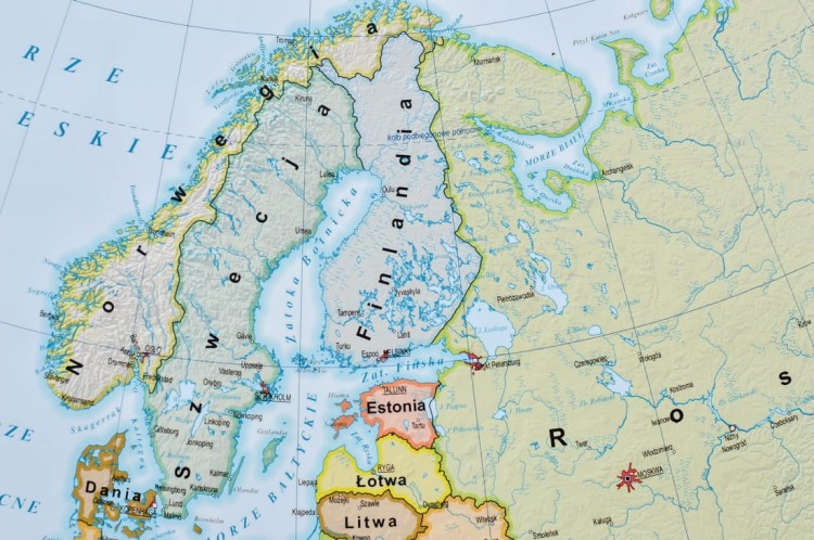 Europa. Mapa polityczna i fizyczna. Mapa ścienna. Fragment 14