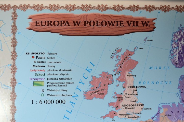 Europa wczesnośredniowieczna (od VIII wieku do połowy X). Mapa ścienna wydawnictwa Meridian. Fragment 7