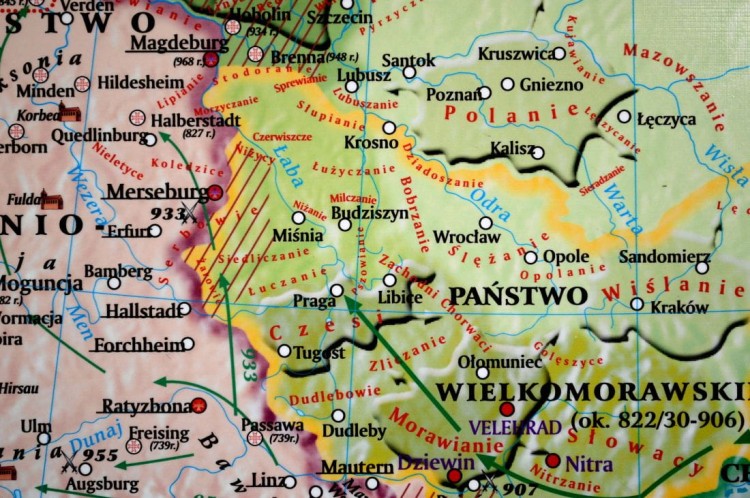Europa wczesnośredniowieczna (od VIII wieku do połowy X). Mapa ścienna wydawnictwa Meridian. Fragment 2