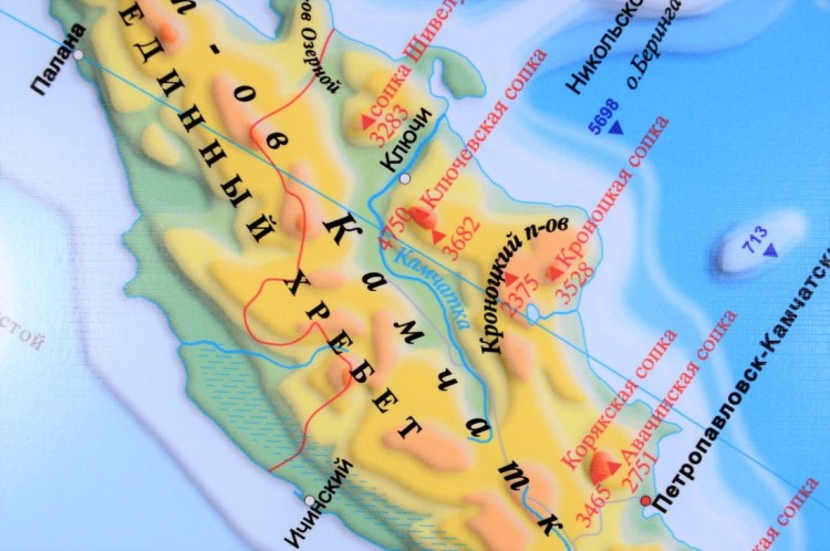 Federacja Rosyjska / Rosja 1:6 600 000. Mapa ścienna fizyczna wydawnictwa Meridian. Fragment 6