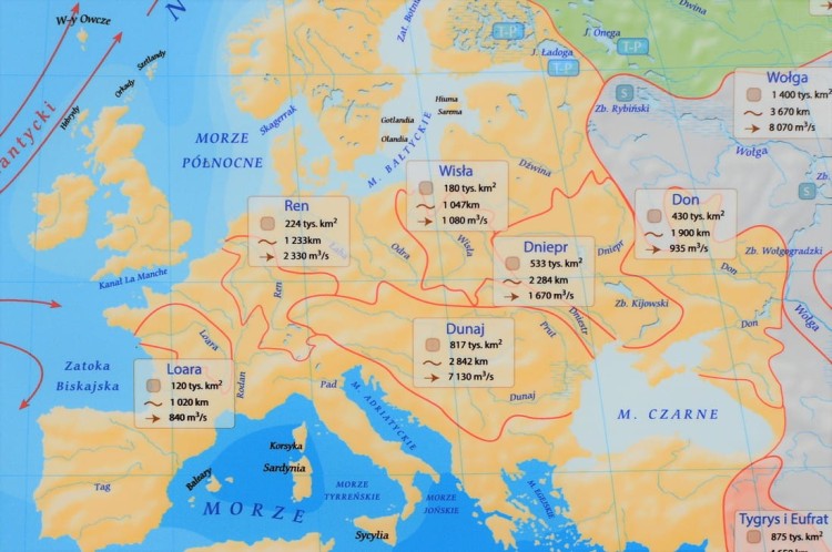 Hydrografia świata 1:22 000 000. Mapa ścienna wydawnictwa Meridian. Fragment 3