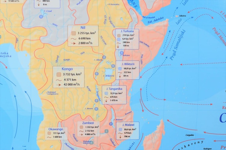 Hydrografia świata 1:22 000 000. Mapa ścienna wydawnictwa Meridian. Fragment 5
